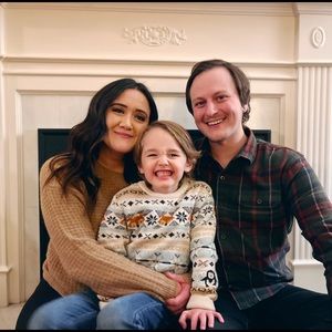 Meet your Posher, Alexandra